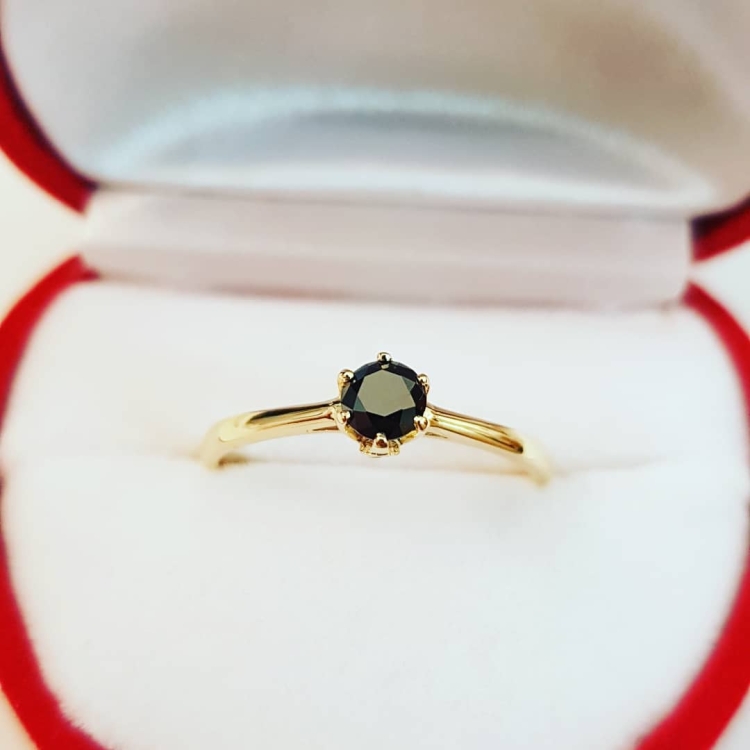 Pierścionek zaręczynowy z diamentami – w pudełku – ABGOLD Baczyński