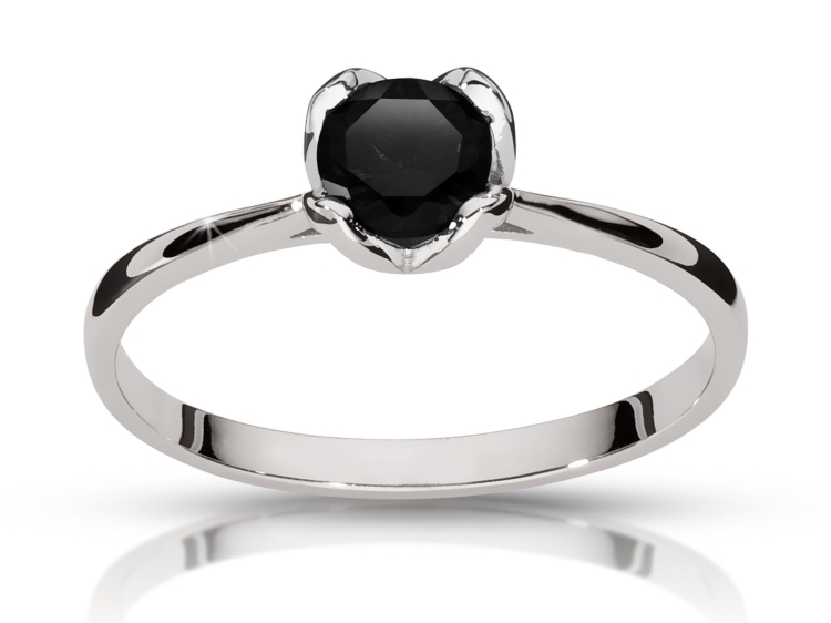 Pierścionek zaręczynowy z czarnym diamentem – białe złoto próba 585 – ABGOLD Baczyński