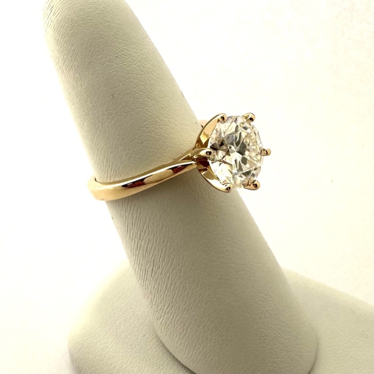 Pierścionek z żółtego złota próba 585 z moissanitem 3,0 ct VVS D – profil pierścionka – ABGOLD Baczyński