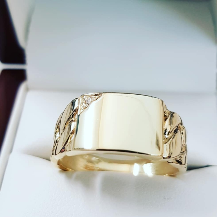 Sygnet męski próba 585 – widok bok – ABGOLD Baczyński