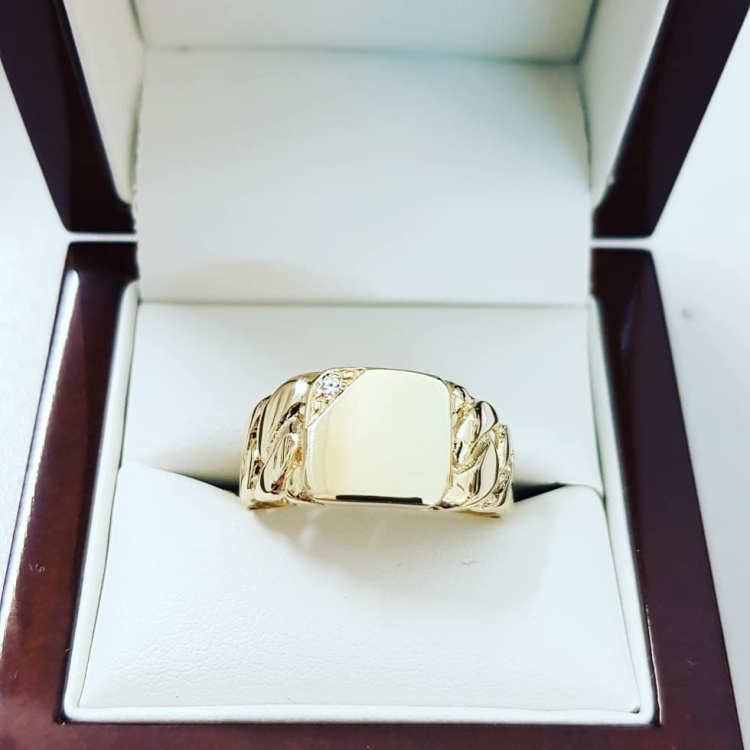 Sygnet męski próba 585 – prezentacja w etui – ABGOLD Baczyński