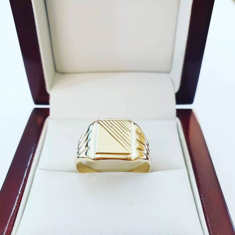 Sygnet męski próba 585 – w pudełku jubilerskim – ABGOLD Baczyński