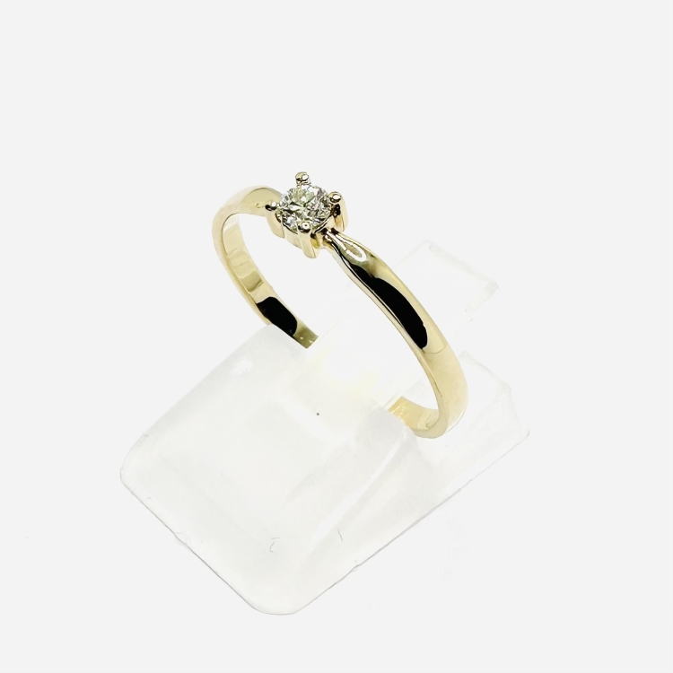 Złoty pierścionek 585 z moissanitem 0,10 ct VVS1D – Profil szyny – ABGOLD Baczyński