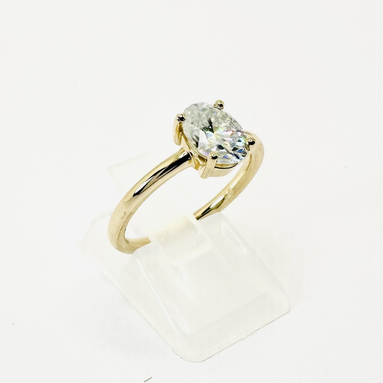 Pierścionek zaręczynowy z brylantem laboratoryjnym 1,0 ct – złoto próba 585 – widok z góry – ABGOLD Baczyński