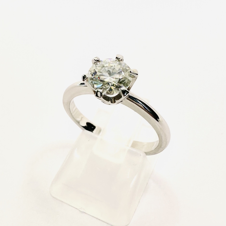 Pierścionek zaręczynowy z diamentem 1,50 ct – złoto 585 – widok z góry – ABGOLD Baczyński