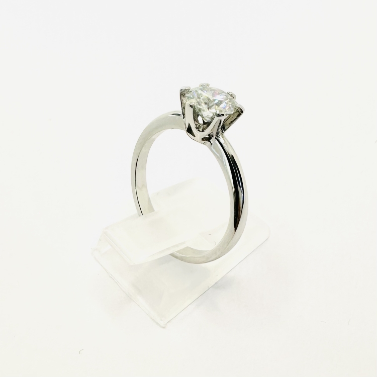 Pierścionek zaręczynowy z diamentem 1,50 ct – złoto 585 – detal oprawy – ABGOLD Baczyński