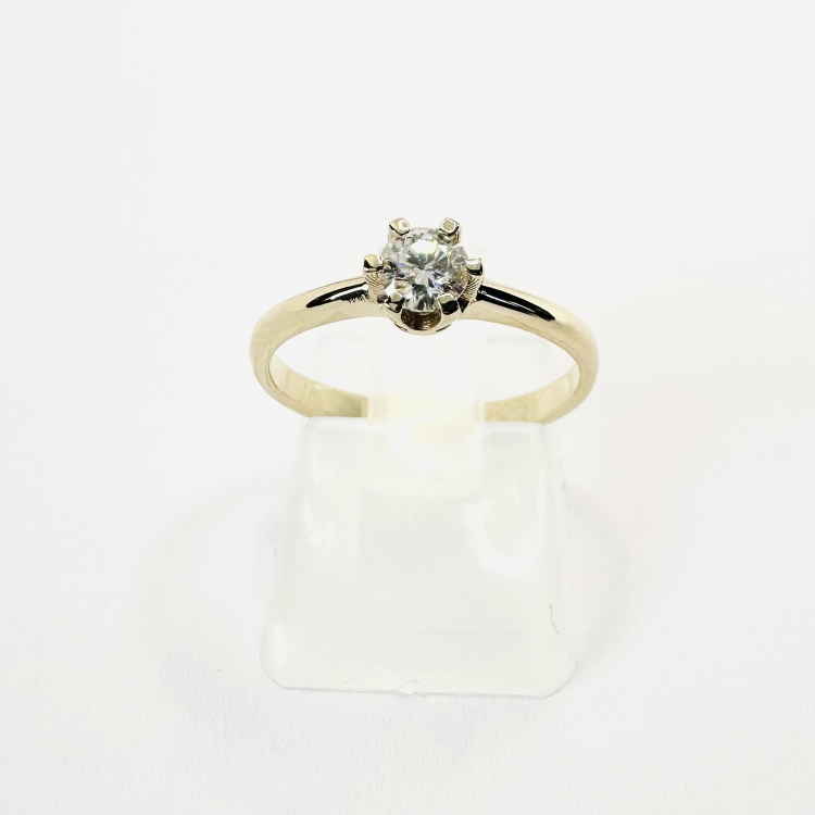 Pierścionek zaręczynowy z żółtego złota próba 585 z moissanitem 0,25 ct – widok z góry – ABGOLD Baczyński