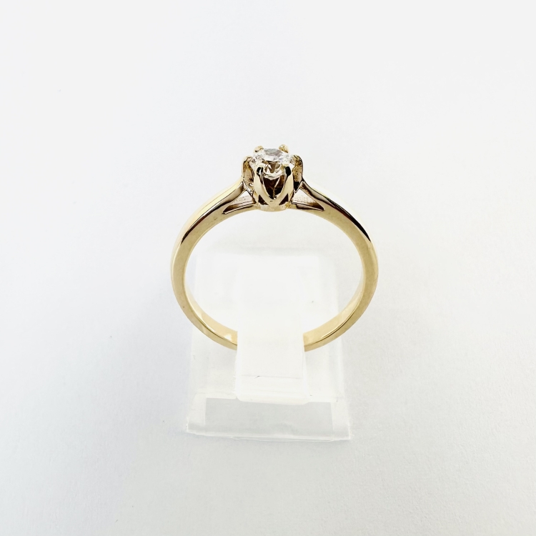 Pierścionek zaręczynowy z żółtego złota próba 585 z moissanitem 0,25 ct – widok z tyłu – ABGOLD Baczyński