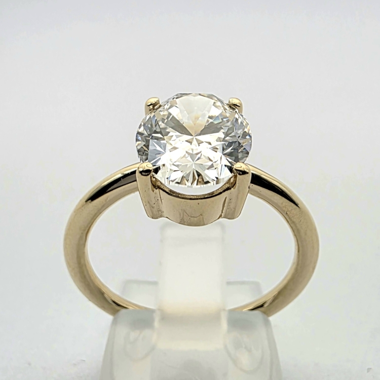 Złoty pierścionek z diamentem owalnym 3,0 ct – złoto próba 585 – ABGOLD Baczyński