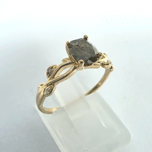 Pierścionek z naturalnym diamentem Pierz i Sól 0,65 ct – profil pierścionka – ABGOLD Baczyński
