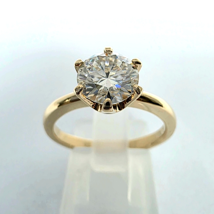 Pierścionek zaręczynowy z diamentem 1,50 ct Lab Grown – złoto 585 – widok z przodu – ABGOLD Baczyński