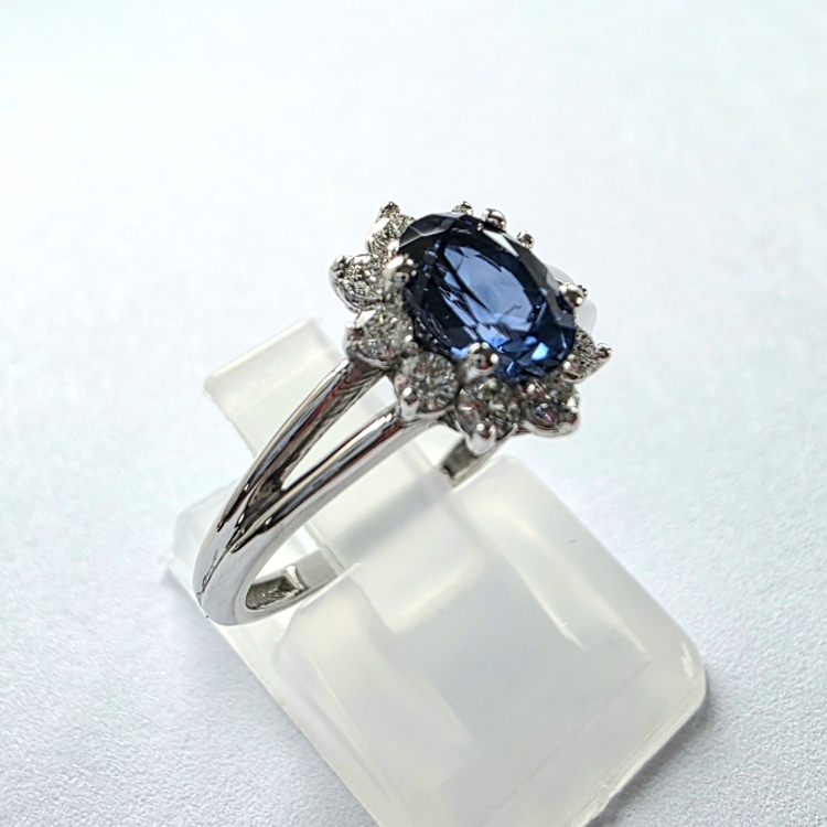 Pierścionek białe złoto markiza z diamentami i szafirem – Profil pierścionka – ABGOLD Baczyński