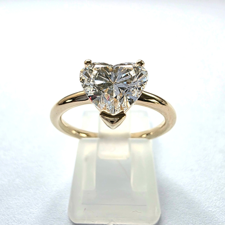 Złoty pierścionek z diamentem serce 2,0 ct – złoto próba 585 – widok frontalny – ABGOLD Baczyński