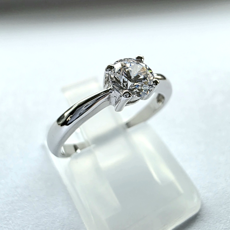 Pierścionek z diamentem 0,50 ct VVS/D – białe złoto – perspektywa – ABGOLD Baczyński