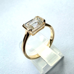 Złoty pierścionek Lab Grown Emerald 1.0ct – profil pierścionka – ABGOLD Baczyński