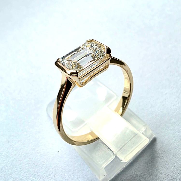 Złoty pierścionek Lab Grown Emerald 1.0ct – profil pierścionka – ABGOLD Baczyński