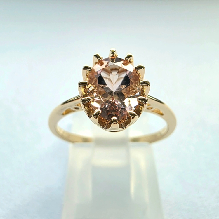 Retro Złoty pierścionek art deco Morganit 1,50 ct – widok frontalny – ABGOLD Baczyński