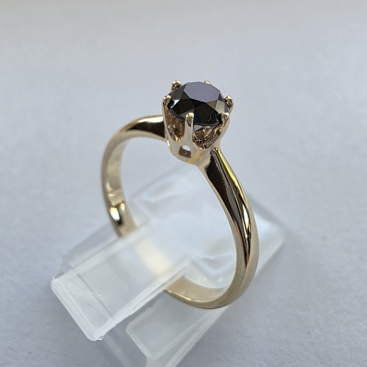 Pierścionek z czarnym diamentem próba 585 – profil pierścionka – ABGOLD Baczyński