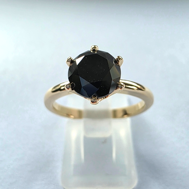 Złoty pierścionek z czarnym diamentem 1,50 ct – prezentacja oprawy – ABGOLD Baczyński