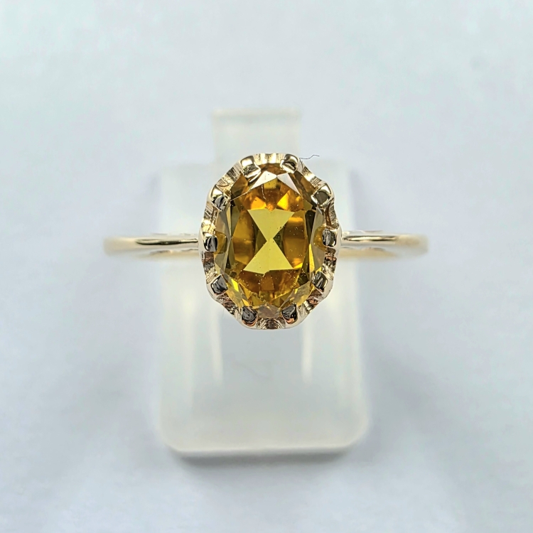 Pierścionek vintage retro z cytrynem – ekspozycja jubilerska – ABGOLD Baczyński