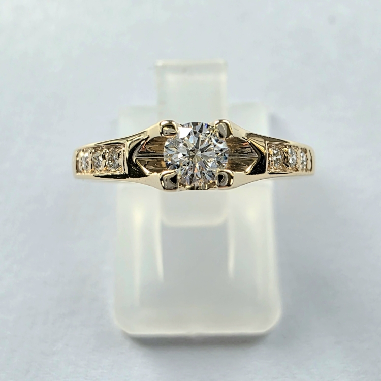 Pierścionek zaręczynowy złoto 585 z diamentami – profil pierścionka – ABGOLD Baczyński