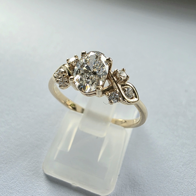 Pierścionek Vintage art deco z diamentami Lab Grown – profil pierścionka – ABGOLD Baczyński