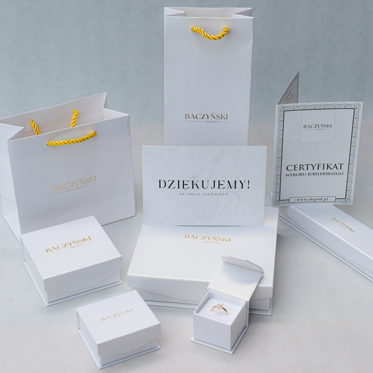 Złoty pierścionek z diamentem owalnym 3,0 ct – opakowanie ABGOLD Baczyński