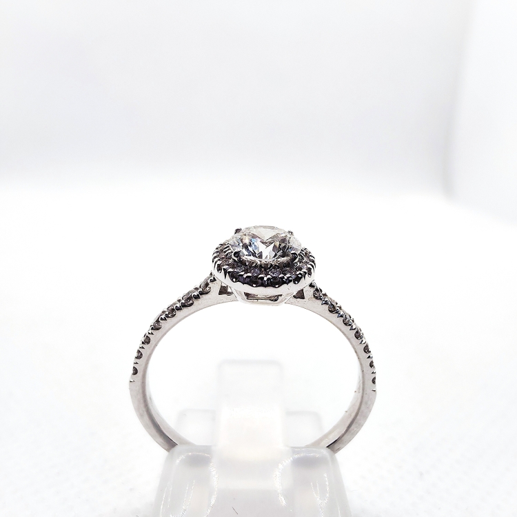 Pierścionek z naturalnym diamentem 0,50 ct – widok od tyłu – ABGOLD Baczyński