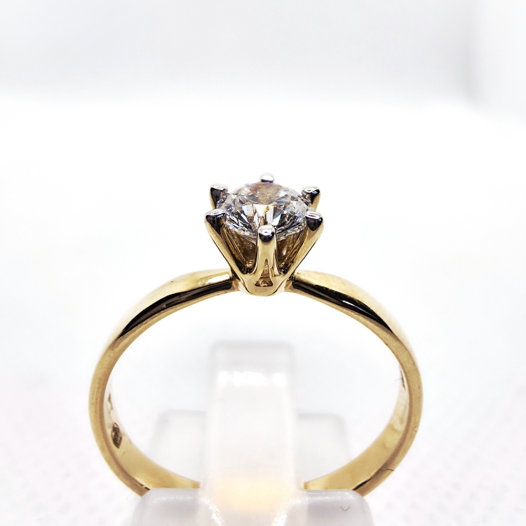 Pierścionek z diamentem naturalnym ok. 0,50 ct – widok od tyłu obrączki – ABGOLD Baczyński