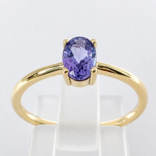 Pierścionek z tanzanitem naturalnym złoto 585 owal – widok frontalny – ABGOLD Baczyński