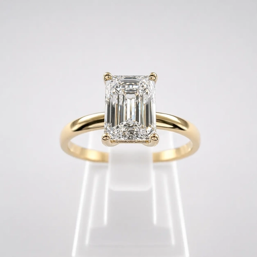 Pierścionek z diamentem 1,0 ct emerald cut – widok frontalny – ABGOLD Baczyński