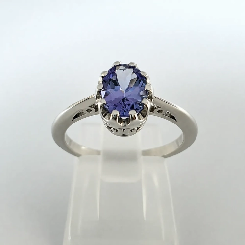 Złoty pierścionek Vintage z tanzanitem białe złoto 585 – widok frontalny – ABGOLD Baczyński