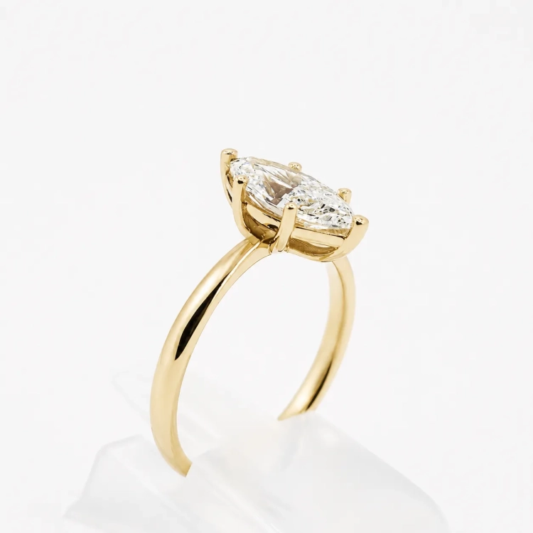 Pierścionek z diementem Marquise Lab-Grow ok. 1,5 ct złoto 585 (14K) – widok od frontu oprawy – ABGOLD Baczyński