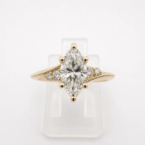 Pierścionek moissanit Marquise 1,0 ct – widok z góry – ABGOLD Baczyński
