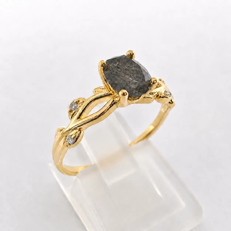 Pierścionek z naturalnym diamentem Pierz i Sól 0,65 ct – profil pierścionka – ABGOLD Baczyński