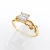 Pierścionek Vintage Retro z naturalnym diamentem – ujęcie pod kątem – ABGOLD Baczyński