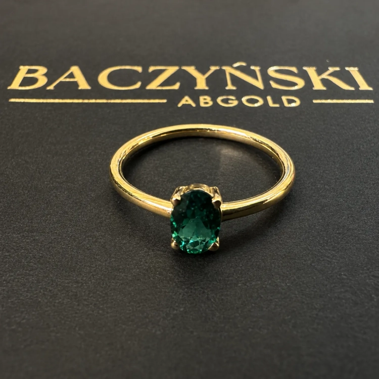 Pierścionek ze szmaragdem owalnym – na tle marki ABGOLD – ABGOLD Baczyński