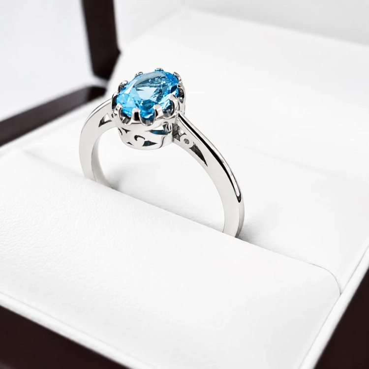 Pierścionek vintage z topazem Blue – widok z góry – ABGOLD Baczyński