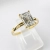 Pierścionek z diamentem 1,0 ct emerald cut – detal oprawy bocznej – ABGOLD Baczyński