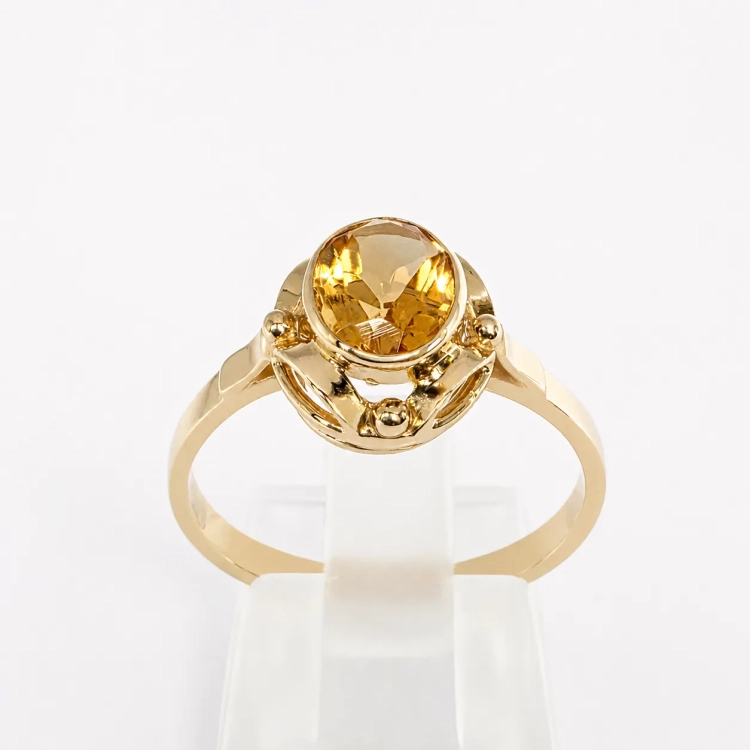 Złoty pierścionek art deco z cytrynem 1,50 ct – detal oprawy – ABGOLD Baczyński