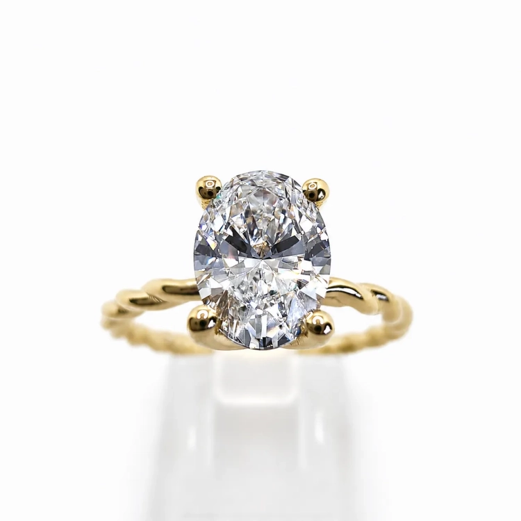 Pierścionek z diamentem owalnym 1,09 ct – widok z góry – ABGOLD Baczyński