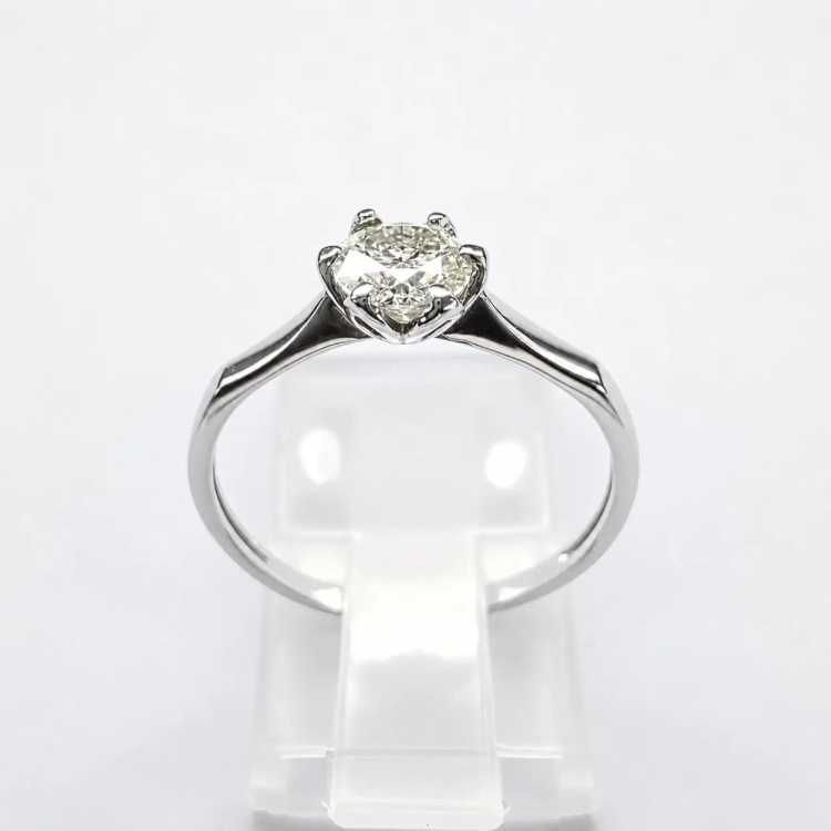 Pierscionek-zareczynowy-z-bialego-zlota-proba-585-z-diament naturalny-0,50-ct--widok-z-tylu--ABGOLD-Baczynski