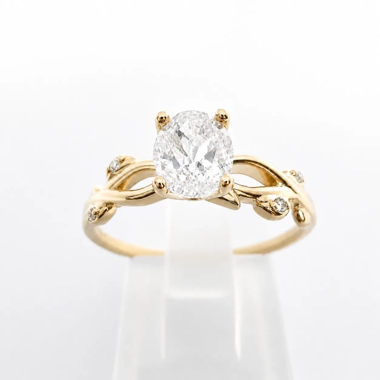 Pierścionek z diamentem owalnym art deco vintage – detal oprawy – ABGOLD Baczyński