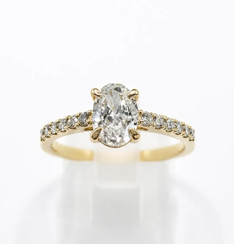 Pierścionek z diamentem Lab-Grown owalnym 0,60 ct – widok frontalny – ABGOLD Baczyński