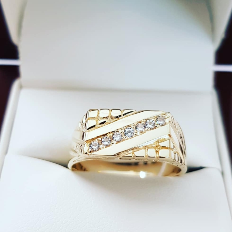 Sygnet unisex próba 585 – ujęcie boczne – ABGOLD Baczyński